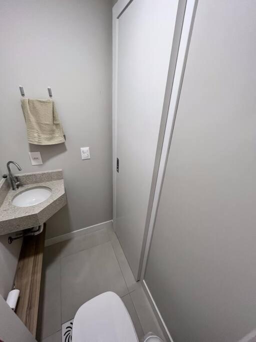 Apartamento 2 Suites Com Piscina E Churrasqueira, Ao Lado Da Ufsc Florianopolis Exterior photo